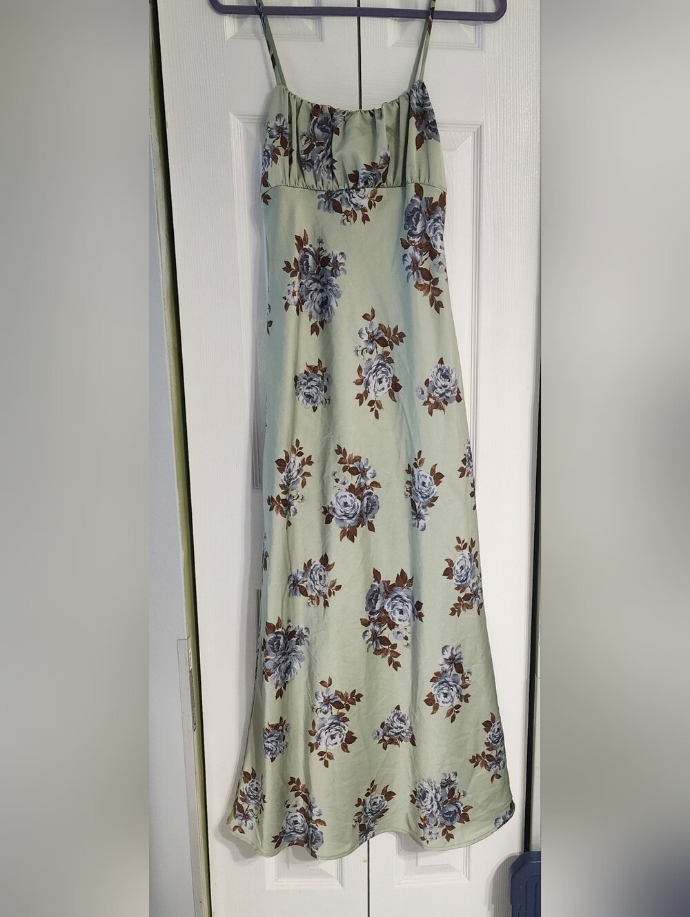 Green Floral Maxi Dress with Blue Rose Pattern,floral Romantic Size S